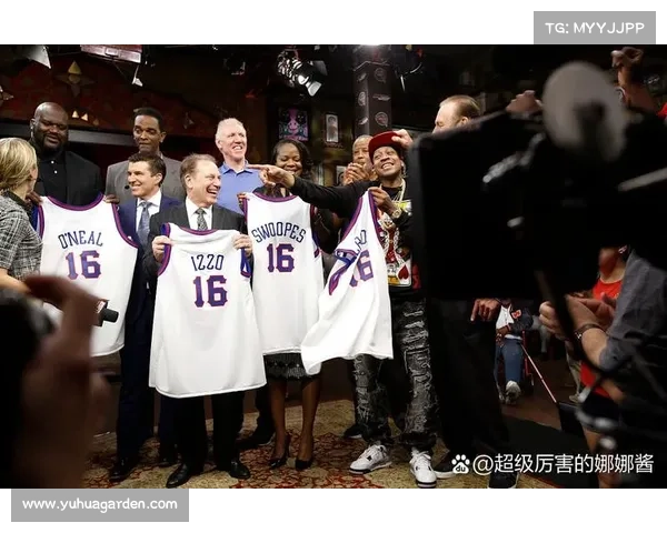 两届NBA总冠军比尔·沃顿去世,享年71岁!曾是姚明名人堂引荐人 两届NBA总冠军比尔·沃顿去世,享年71岁!曾是姚明名人堂引荐人